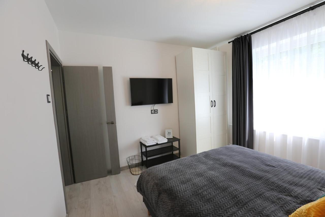 Comfy 2 Room Apartment - Free Parking - 350Mbps Wifi - Netflix Κάουνας Εξωτερικό φωτογραφία