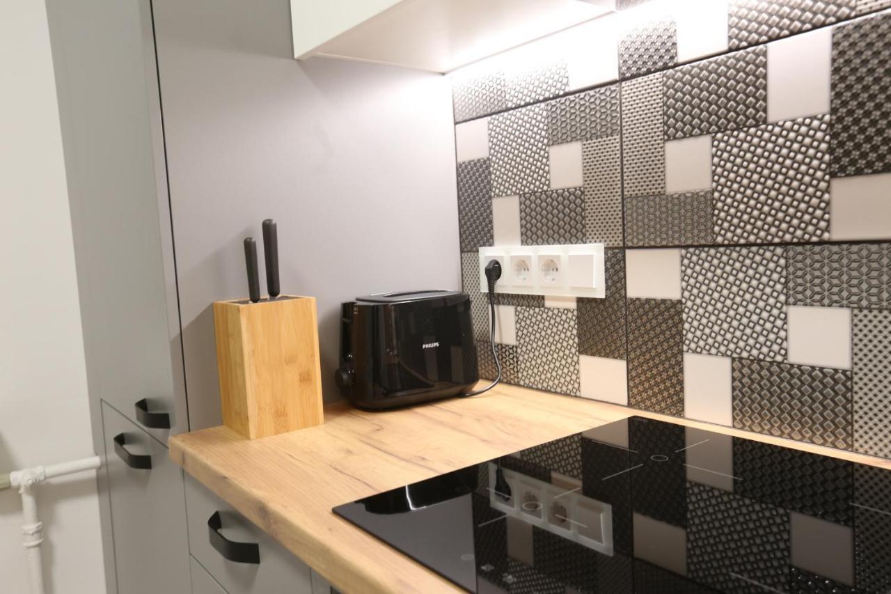 Comfy 2 Room Apartment - Free Parking - 350Mbps Wifi - Netflix Κάουνας Εξωτερικό φωτογραφία
