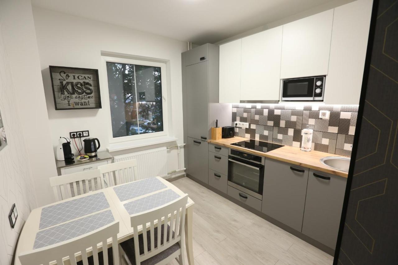 Comfy 2 Room Apartment - Free Parking - 350Mbps Wifi - Netflix Κάουνας Εξωτερικό φωτογραφία